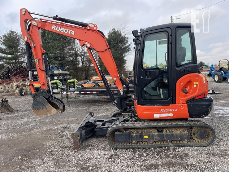 kubota-kx040-4-image-1