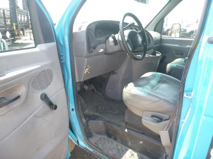 1998-ford-e350-image-11