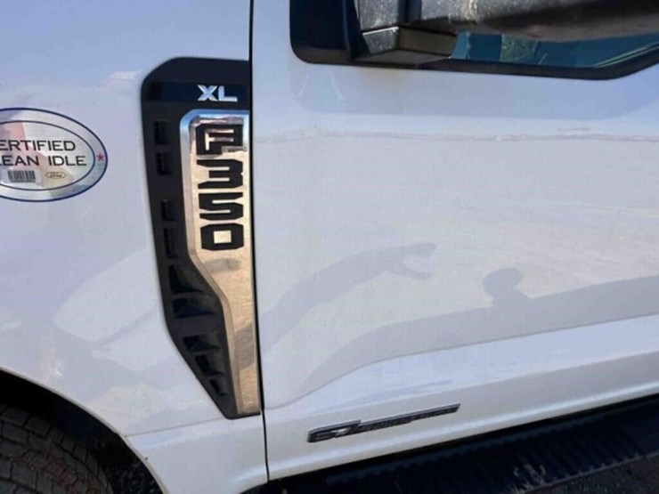 2024-ford-f350-image-14