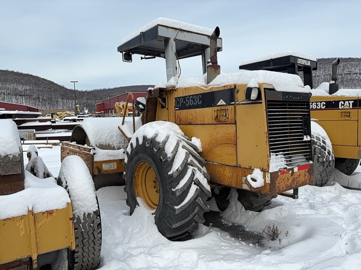 caterpillar-cs-563c-image-8
