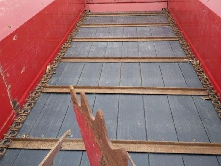 new-holland-130-image-5