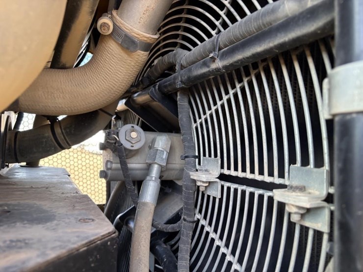 2019-caterpillar-930m-image-47