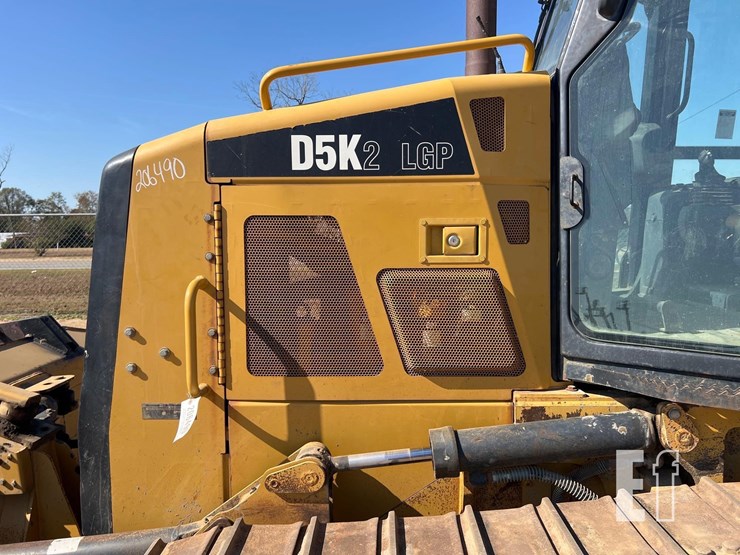 2013-caterpillar-d5k2-lgp-image-29