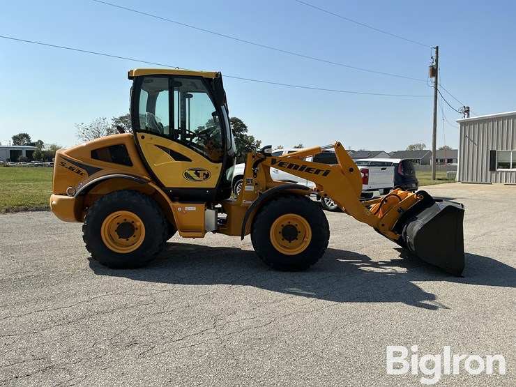 2024-venieri-5.63c-wheel-loader-image-4