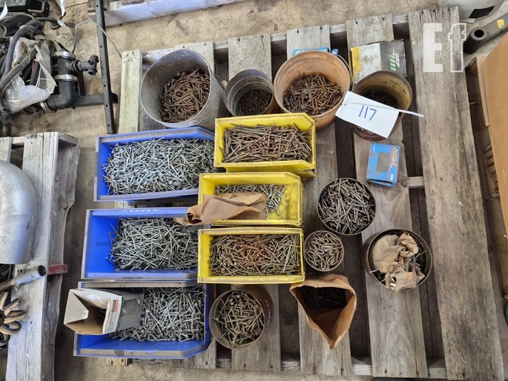 pallet-nails-image-1