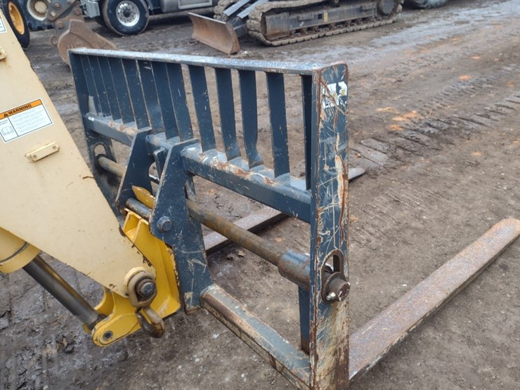 gehl-dl12-40-image-15