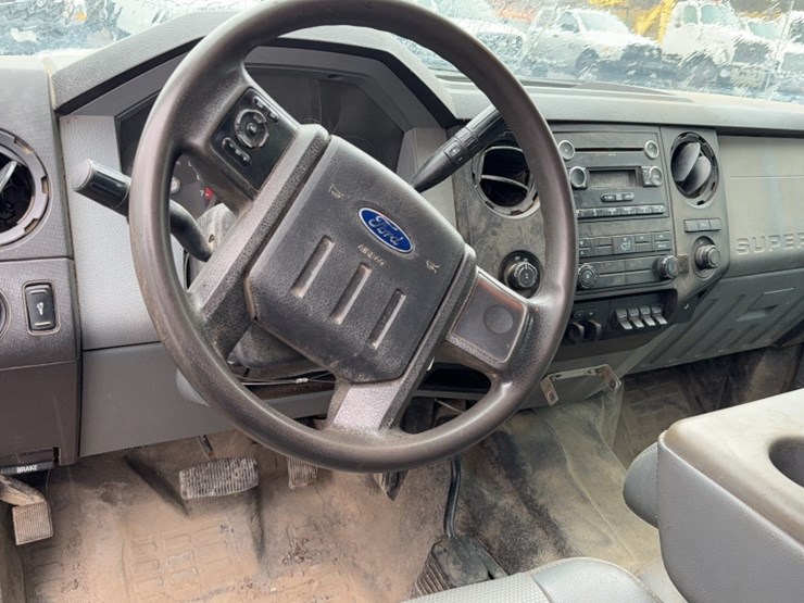 2013-ford-f250-image-22