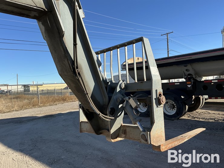 2004-terex-th842-image-15