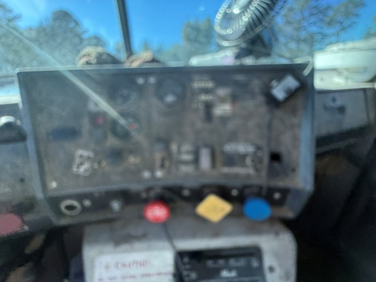 mack-r686st-image-109