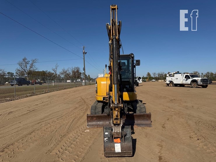 2019-caterpillar-305.5e2-cr-image-7