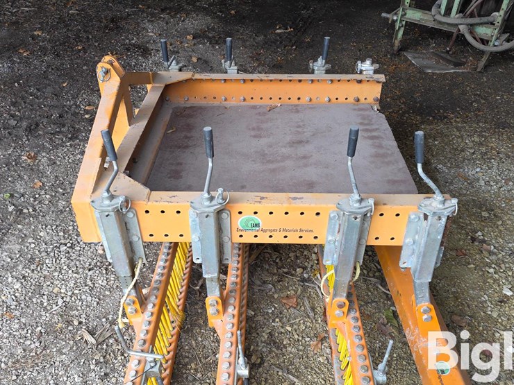 sisis-quadraplay-72"-ballfield-groomer/conditioner-image-12