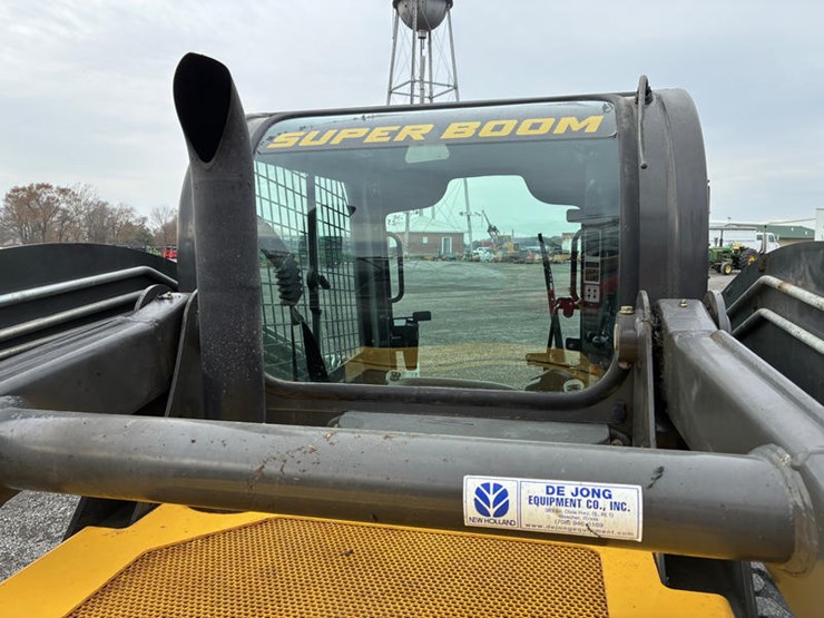 new-holland-l230-image-6