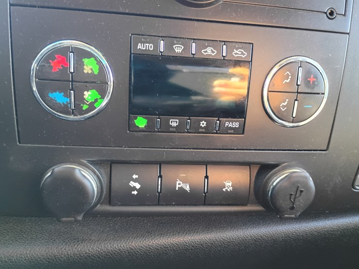 chevrolet-silverado-1500-image-44