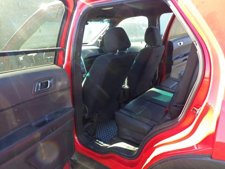 2013-ford-explorer-image-7