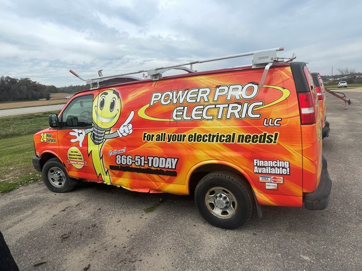 #1403-•-2005-chevy-cargo-van-(wi-title-in-delay)-image-7