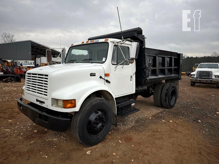 international-4700-image-1