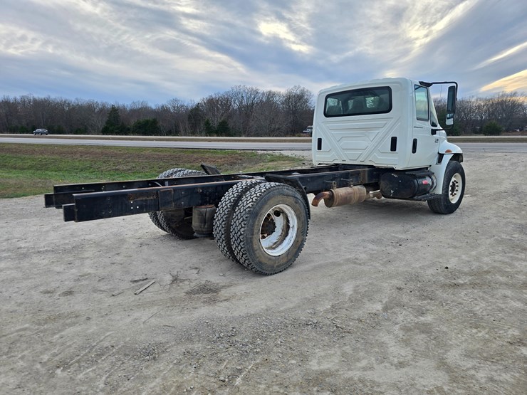 international-durastar-4300-image-12