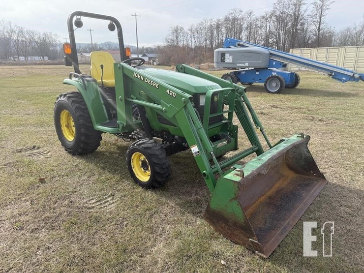 2002-john-deere-4210-image-3