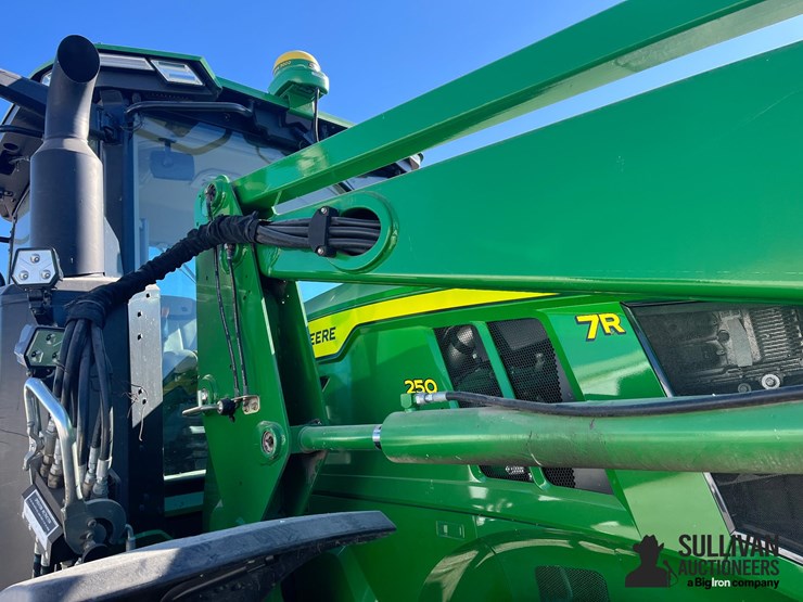 john-deere-7r-250-image-16