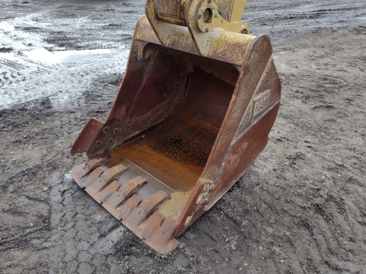 caterpillar-315-gc-image-18