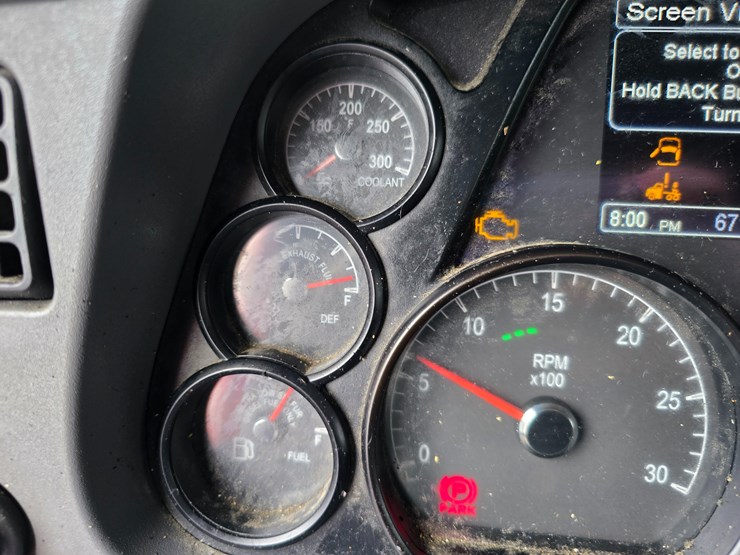 2017-peterbilt-579-image-87