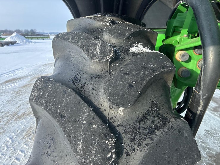 john-deere-r4038-image-56