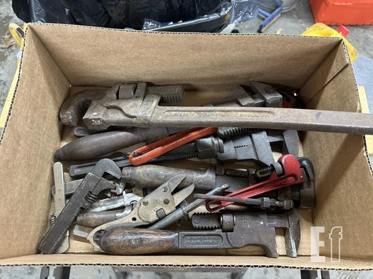 misc.-pipe-wrenches-image-2