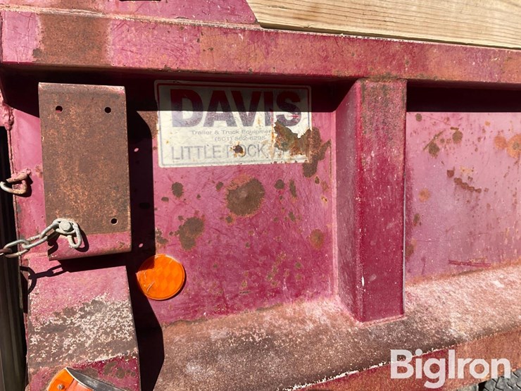 international-4700-image-19