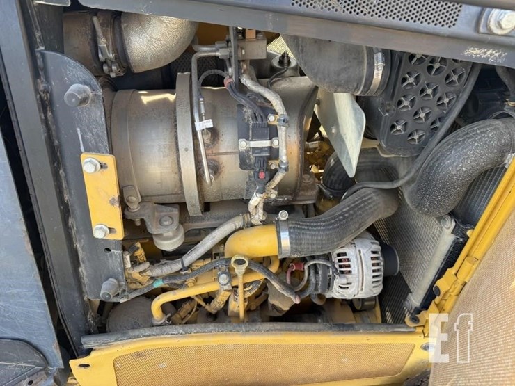 deere-650k-lgp-image-19