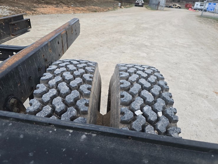 international-durastar-4300-image-64