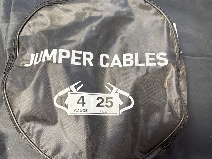 #3071-•-4-gauge-25’-jumper-cables-image-1
