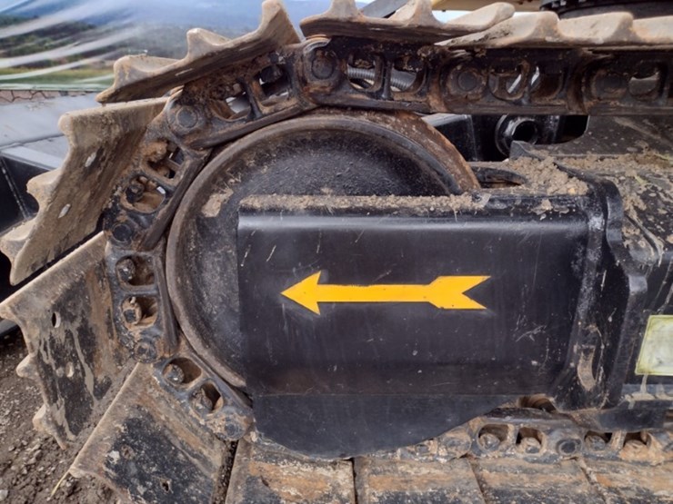 caterpillar-307.5-image-31