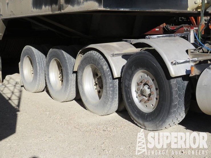 kenworth-t800-image-12