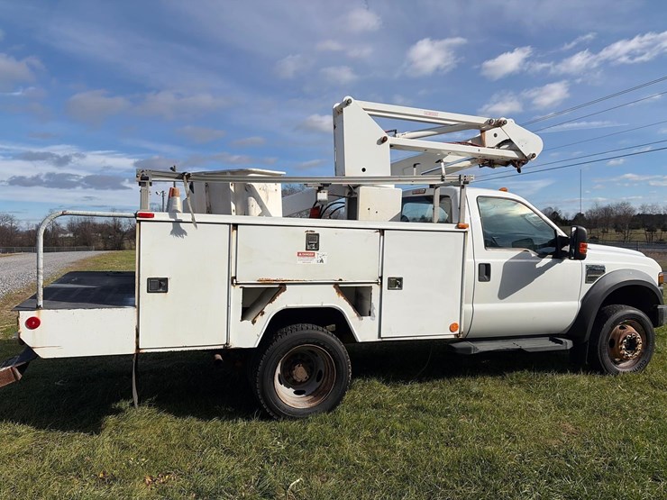 ford-f450-xl-image-3