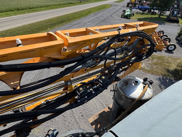 hagie-sts10-image-41