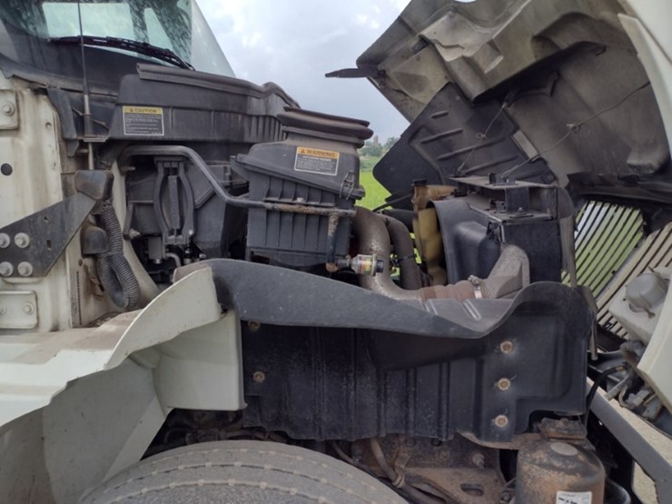 international-durastar-4300-image-17