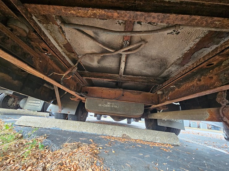 #21244-•-1996-ford-econoline-shuttle-bus-(non-runner)-image-48