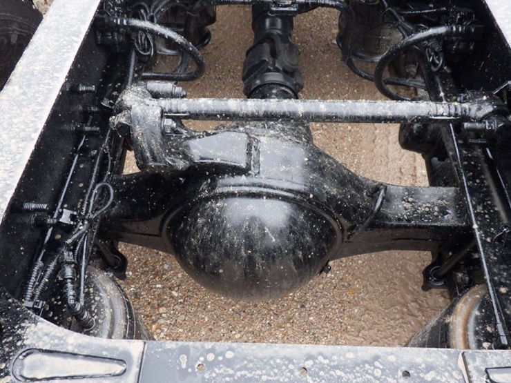 2019-international-lt-image-12