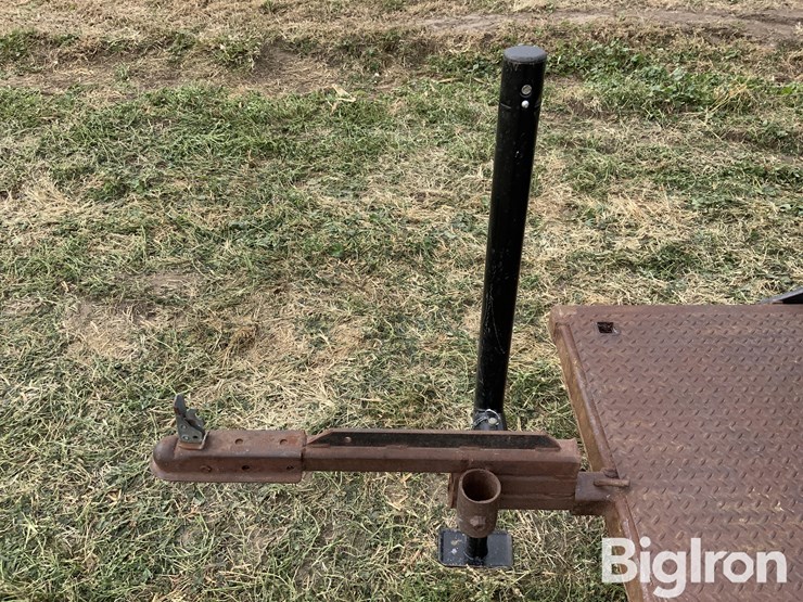 pearson-portable-hydraulic-squeeze-chute-image-9