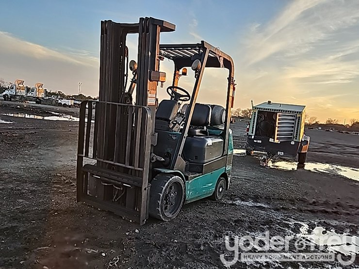 mitsubishi-fgc25k-image-1