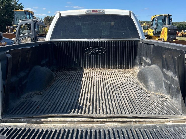 2011-ford-f150-xlt-image-10