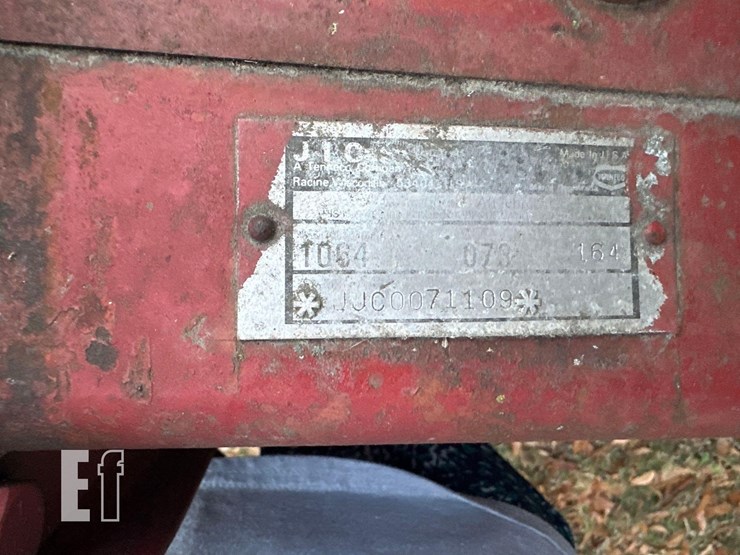 case-ih-1064-image-5