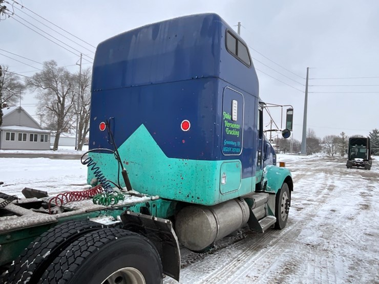 2009-kenworth-t800-image-10