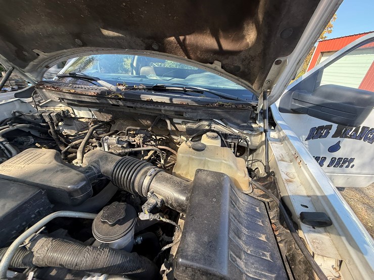 2010-ford-f150-image-18