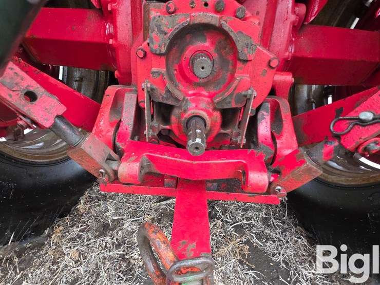 international-1086-image-12