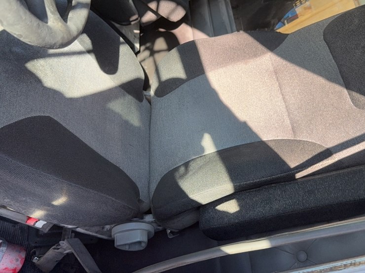 2008-kenworth-t800-image-15