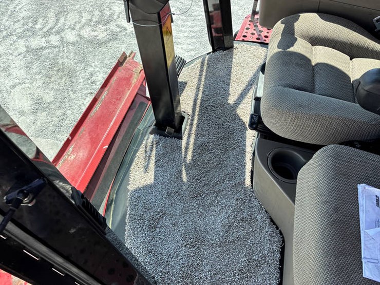case-ih-5088-image-90