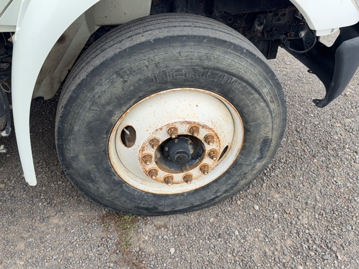 international-durastar-4300-image-4