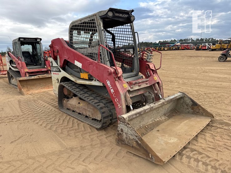2019-takeuchi-tl10v2-image-6