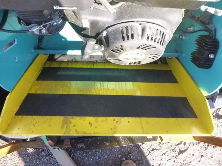 2024-mach-pro-mp-s300-skid-steer-track-loader-image-13